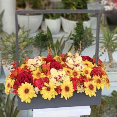 دسته گل برای اداره آموزش و پرورش منطقه 10 بریانک