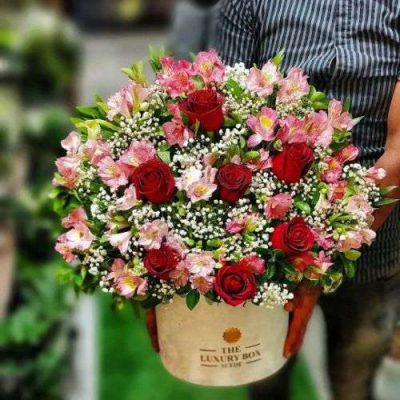 دسته گل برای پست بانک فردوسی