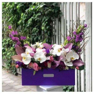 دسته گل برای ساختمان مرکزی ستاد شرکت گاز ایرانشهر