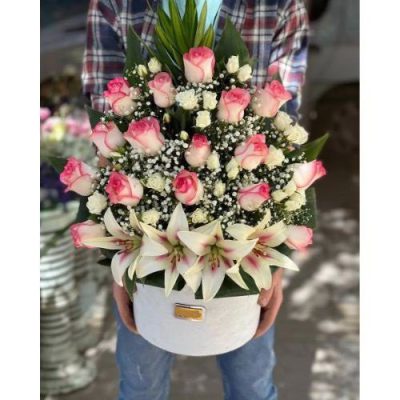 دسته گل برای مرکز درمانی سبحان دکتربهزاد پیروزنیا شورا