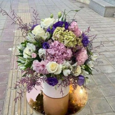دسته گل برای اداره کل نوسازی مداری ونک