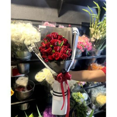 دسته گل برای مرکز خدمات درمانی و پرستاری فلسطین انقلاب