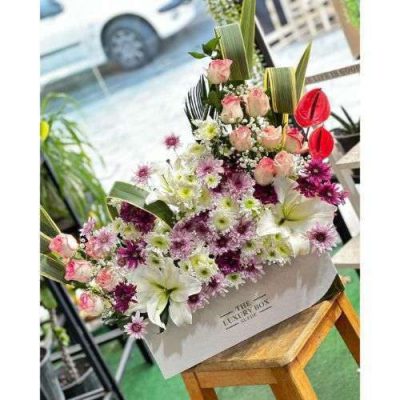 دسته گل برای بانک انصار کاج