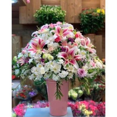 دسته گل برای اداره پست شهید مطهری قائم مقام سنائی