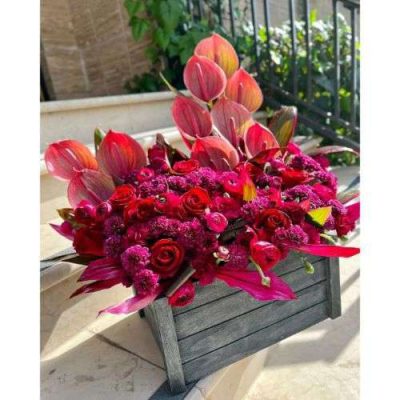 دسته گل برای بانک دی شعبه مرکزی کد 100 جردن پارک ملت