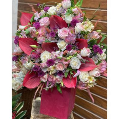 دسته گل برای شرکت یوزیتا حکیمیه