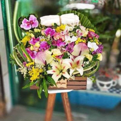 دسته گل برای بانک دی باغ آذری