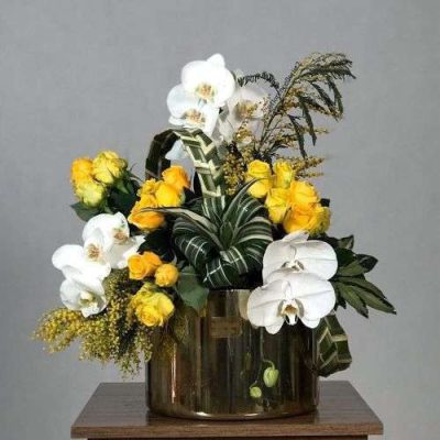 دسته گل برای اداره کل منطقه دو مخابرات ونک