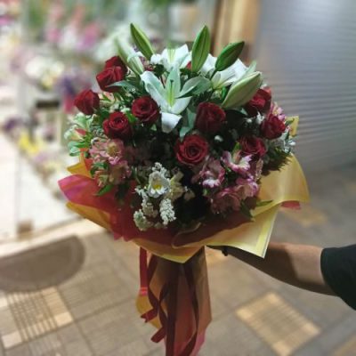 دسته گل برای سازمان خصوصی سازی شهرک غرب