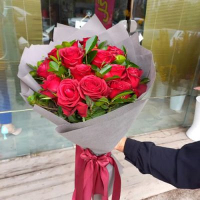 دسته گل برای دفتر مرکزی پتروشیمی مسجد سلیمان ونک