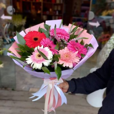 دسته گل برای دفتر ایران ردیاب جنت آباد جنوبی