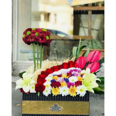 دسته گل برای دفتر اسناد رسمی 896 تهران ولیعصر