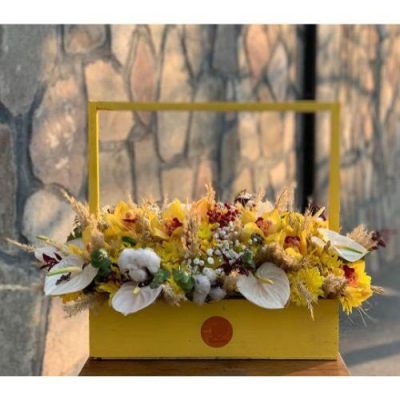 دسته گل برای شرکت سحاب‌پرداز نیلوفر شهید قندی