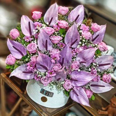 دسته گل برای سازمان امور مالیاتی کشور نیلوفر شهید قندی
