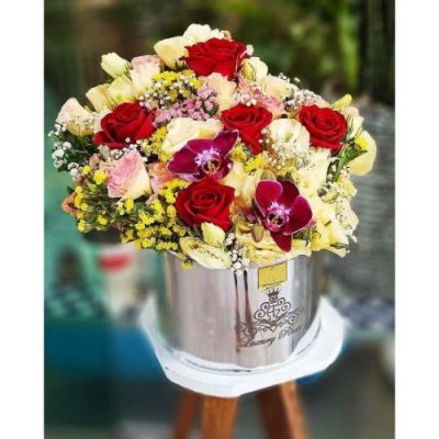دسته گل برای وزارت مسکن و شهرسازی ونک