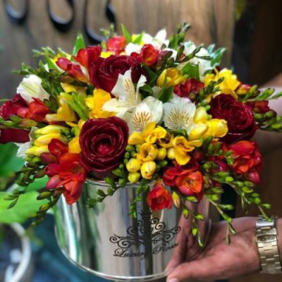 دسته گل برای سازمان منابع طبیعی و آبخیزداری کشور شهرک محلاتی
