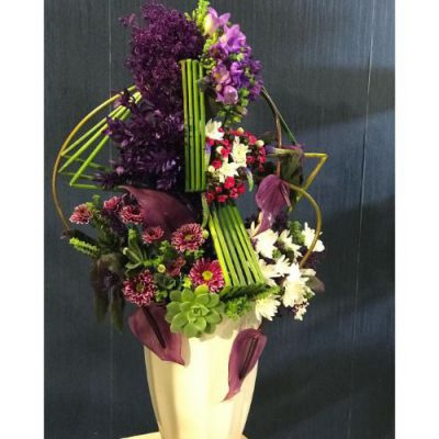دسته گل برای دفتر اسنادرسمی شماره۹۶۱ دروازه شمیران