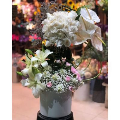 دسته گل برای دفتر اسناد رسمی شماره ۴۴ صادقیه