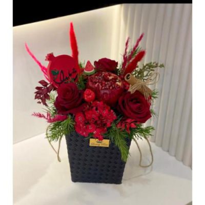 گل یلدای عروس گلفروشی در نوبنیاد
