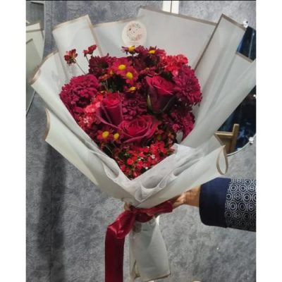 خرید گل یلدا گلفروشی در سعادت آباد