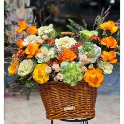باکس گل برای شب یلدا گلفروشی در صادقیه شمالی شهرک هما تهران