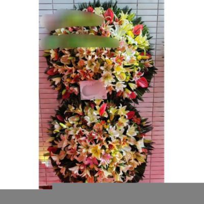 تاج گل برای نمایشگاه توانمندی‌های جوانان 1240