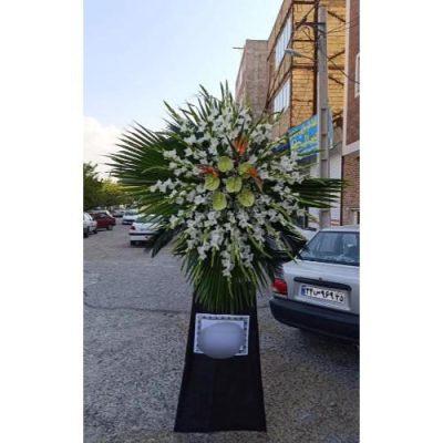 تاج گل تسلیت در مسجد جامع میدان ولیعصر 382
