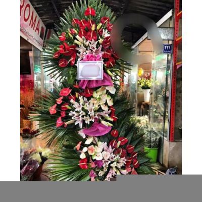 تاج گل برای نمایشگاه آموزش‌های تخصصی 1228