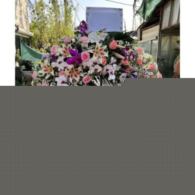 تاج گل برای نمایشگاه بین‌المللی غذا 1306