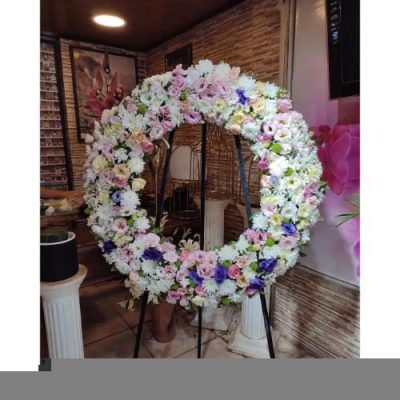 تاج گل برای نمایشگاه ادبیات و نویسندگی 1303