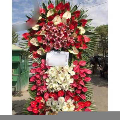 تاج گل برای نمایشگاه علوم و فنون 288