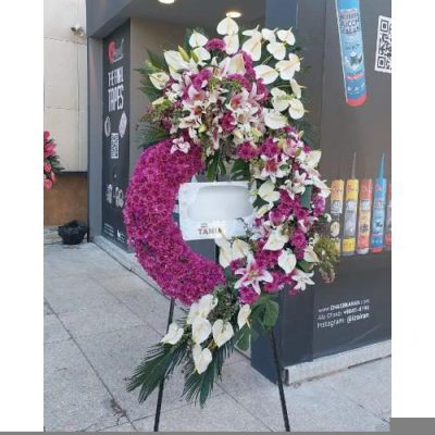 تاج گل مناسب افتتاحیه فروشگاه‌های تازه تأسیس 1815