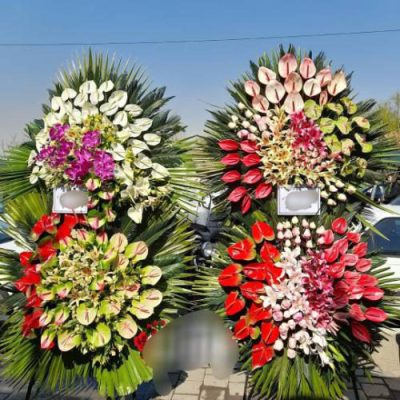 تاج گل پایه دار و ایستاده در حسینیه امام علی خیابان ونک 503