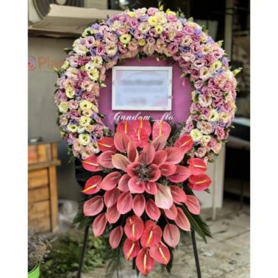 تاج گل دو طبقه برای همایش در نمایشگاه بین‌المللی تهران 544