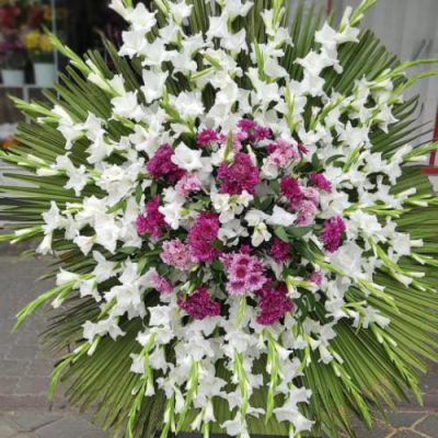 تاج گل سه طبقه برای نمایشگاه در برج میلاد 116