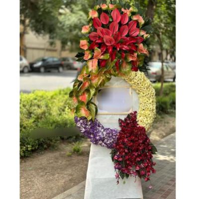 تاج گل افتتاحیه برای نمایشگاه‌های تخصصی 1931