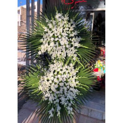 تاج گل برای مراسم عزا در مسجد سیدالشهدا خیابان ستارخان 138