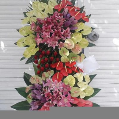 تاج گل برای نمایشگاه سبک زندگی و سلامت 1361