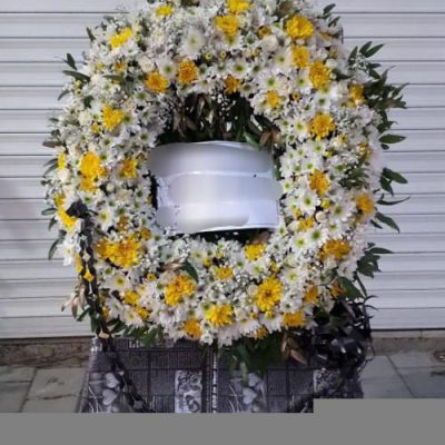 تاج گل برای نمایشگاه ماشین‌آلات صنعتی 1358
