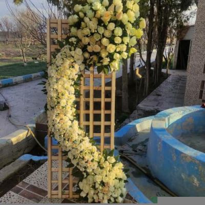 تاج گل برای نمایشگاه بازی‌های رایانه‌ای 1357
