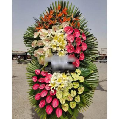 تاج گل یک طبقه برای مراسم ترحیم در مسجد امام جعفر صادق بلوار فردوس 545