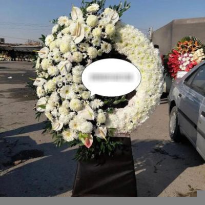 تاج گل تسلیت برای مسجد جامع خیابان انقلاب 598