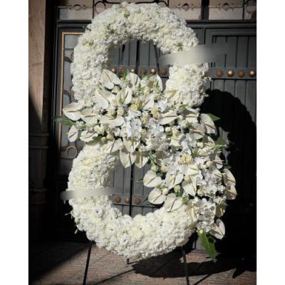 تاج گل یک طبقه برای سر مزار در آرامستان امام زاده هاشم 155