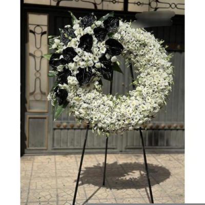 تاج گل دو طبقه برای مراسم ترحیم در مسجد جامع خیابان ستارخان 609
