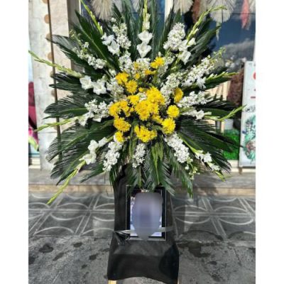 جام گل برای افتتاحیه کلینیک در خیابان نیاوران 321