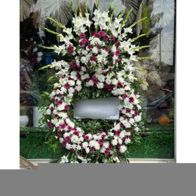 تاج گل تسلیت در مسجد جامع خیابان سعادت‌آباد 846