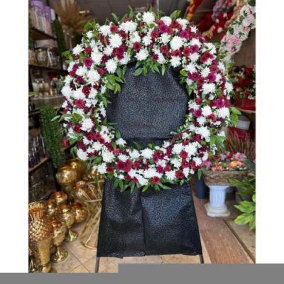 تاج گل چهار طبقه برای مراسم خاکسپاری در بهشت سکینه 849
