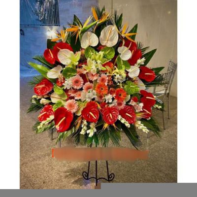 تاج گل برای نمایشگاه کارآفرینی و نوآوری 1329