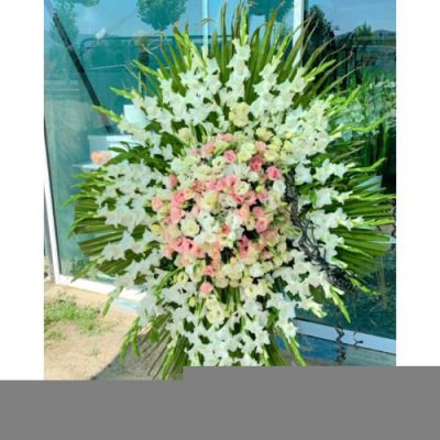 تاج گل دو طبقه برای مراسم ختم در مسجد امام جعفر صادق خیابان شریعتی 862