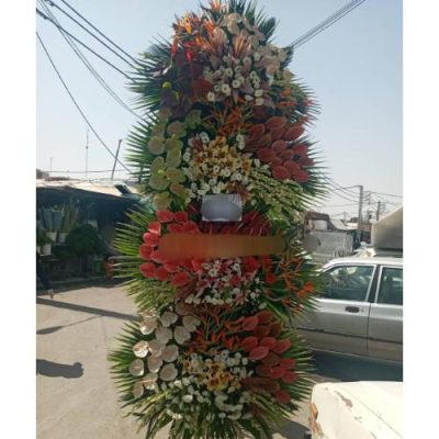 تاج گل برای نمایشگاه توریسم و مسافرت 1404